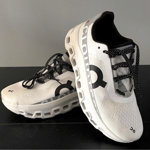 On Cloudmonster Running shoe womens sz: 8